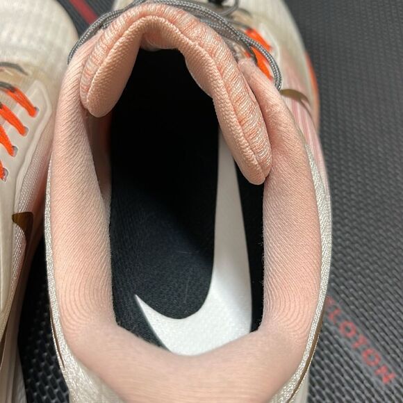 - Nike Air Zoom Pegasus, Women’s Size 7 - Picture 5 of 8